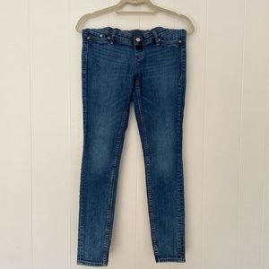 H&M | Mama Skinny Jeans (S)